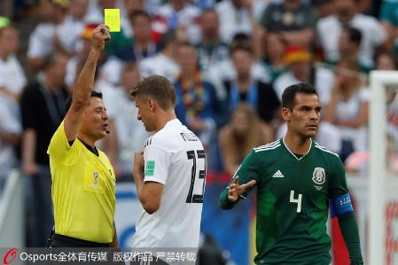 高清:洛萨诺建功 墨西哥1-0爆冷胜德国